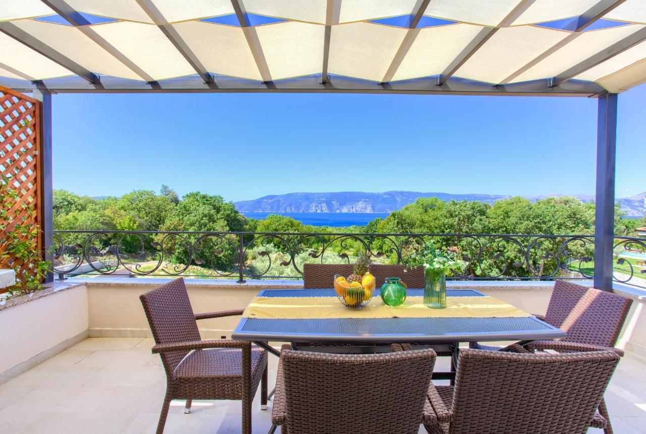 Luxury Apartments Villa Stina Pinezici  Exterior photo